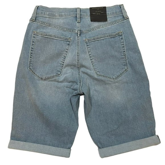 NWT BANANA REPUBLIC 10" Denim Shorts Sz 4 Bermuda Light Wash #667873 - Picture 2 of 4
